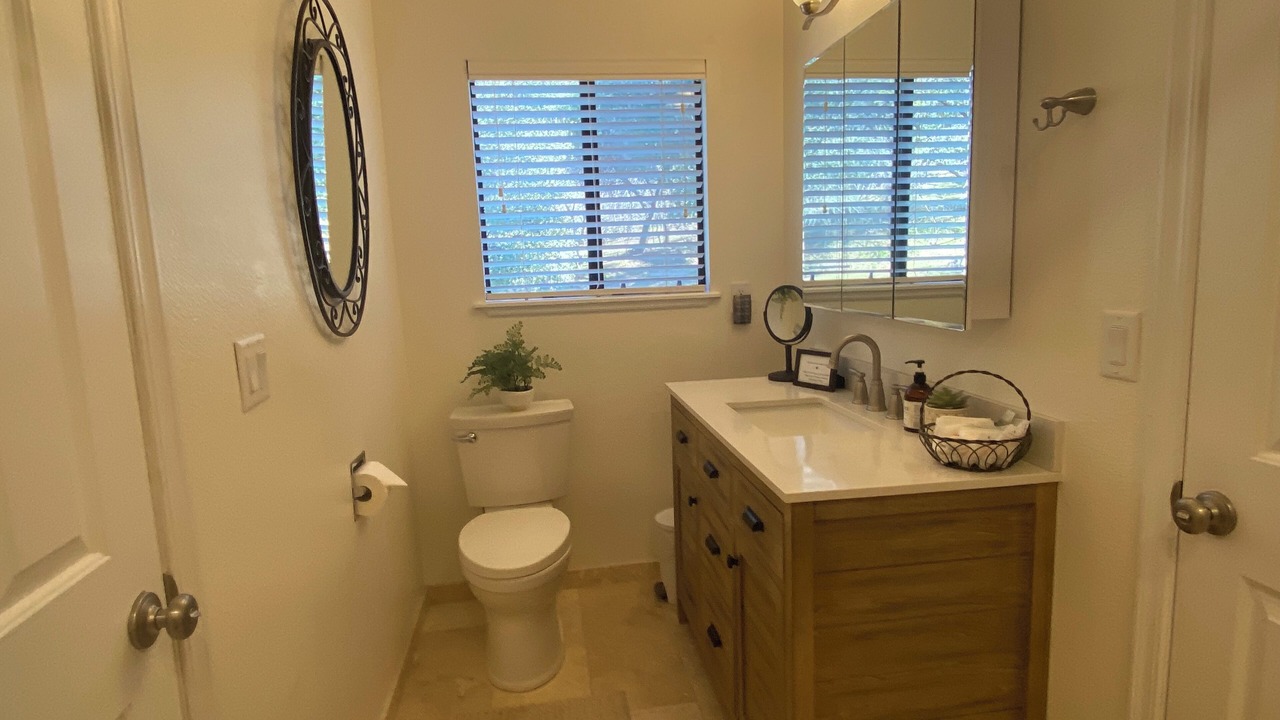 Photo of Bathroom in Oakhurst