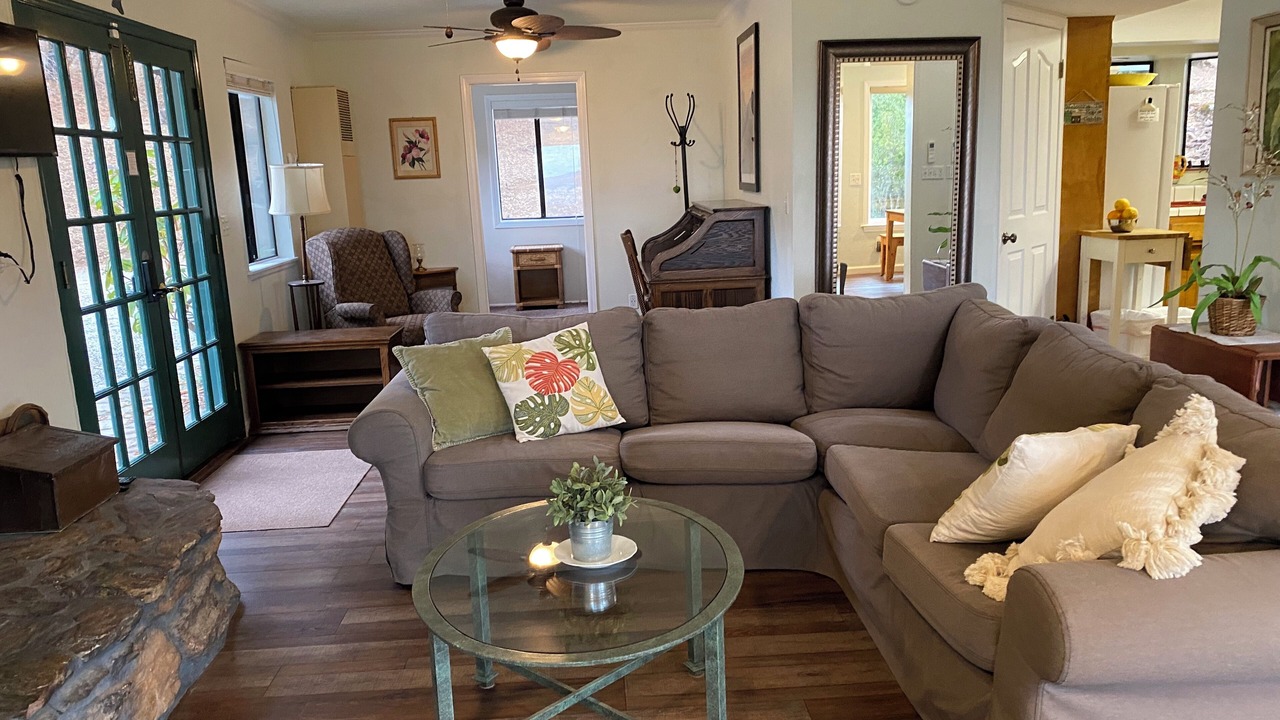 Photo of Livingroom in Oakhurst
