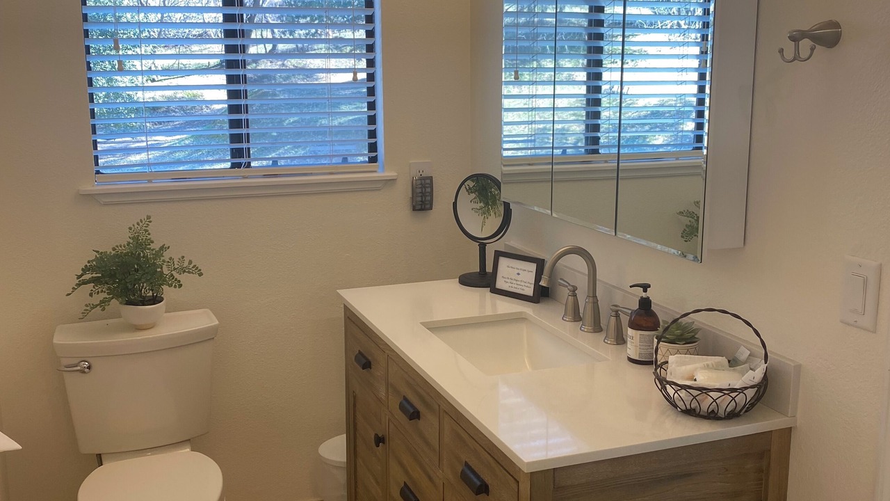 Photo of Bathroom in Oakhurst