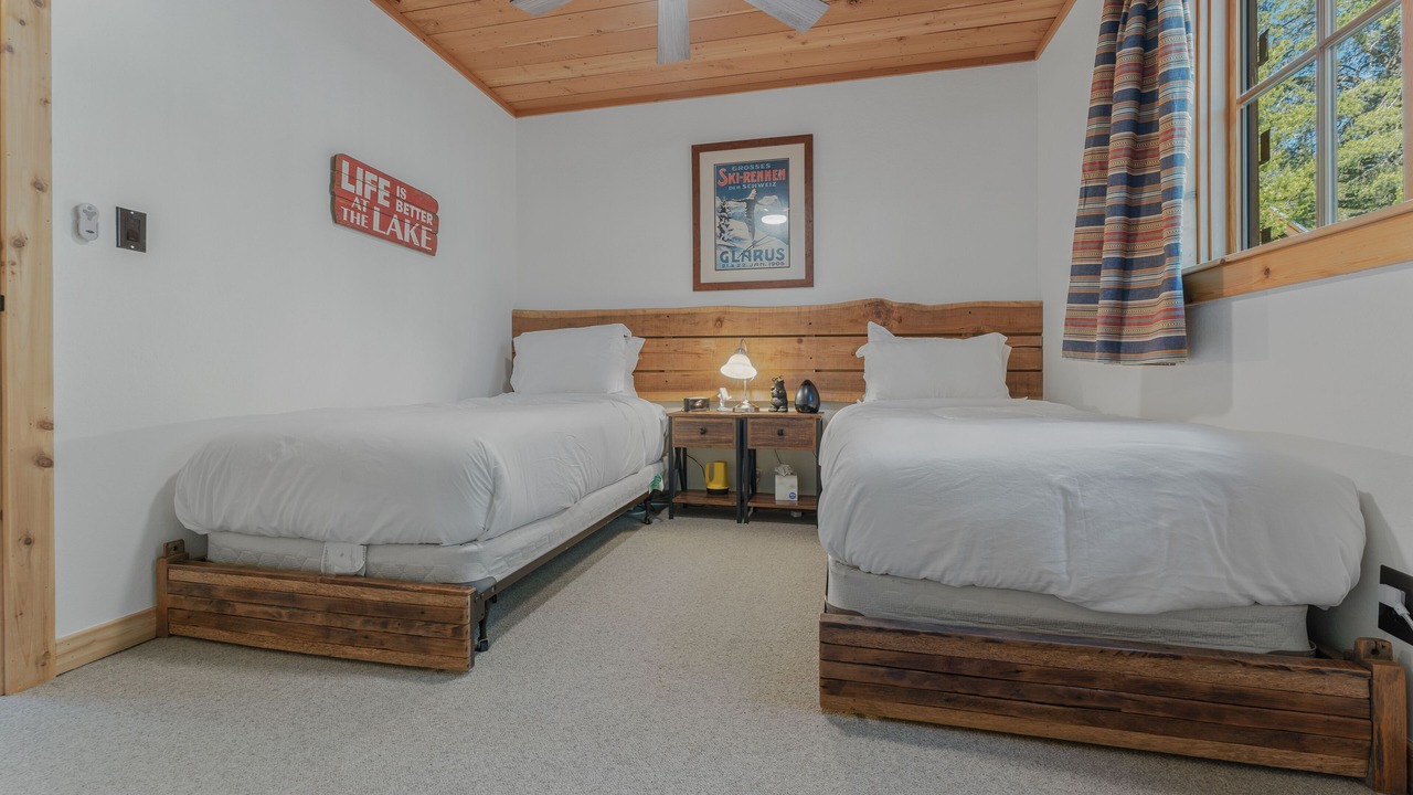Photo of Bedroom in Serene Lakes