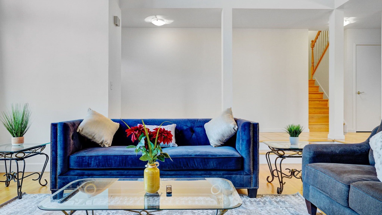Photo of Livingroom in San Rafael