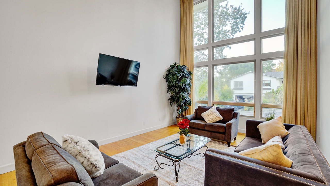 Photo of Livingroom in San Rafael