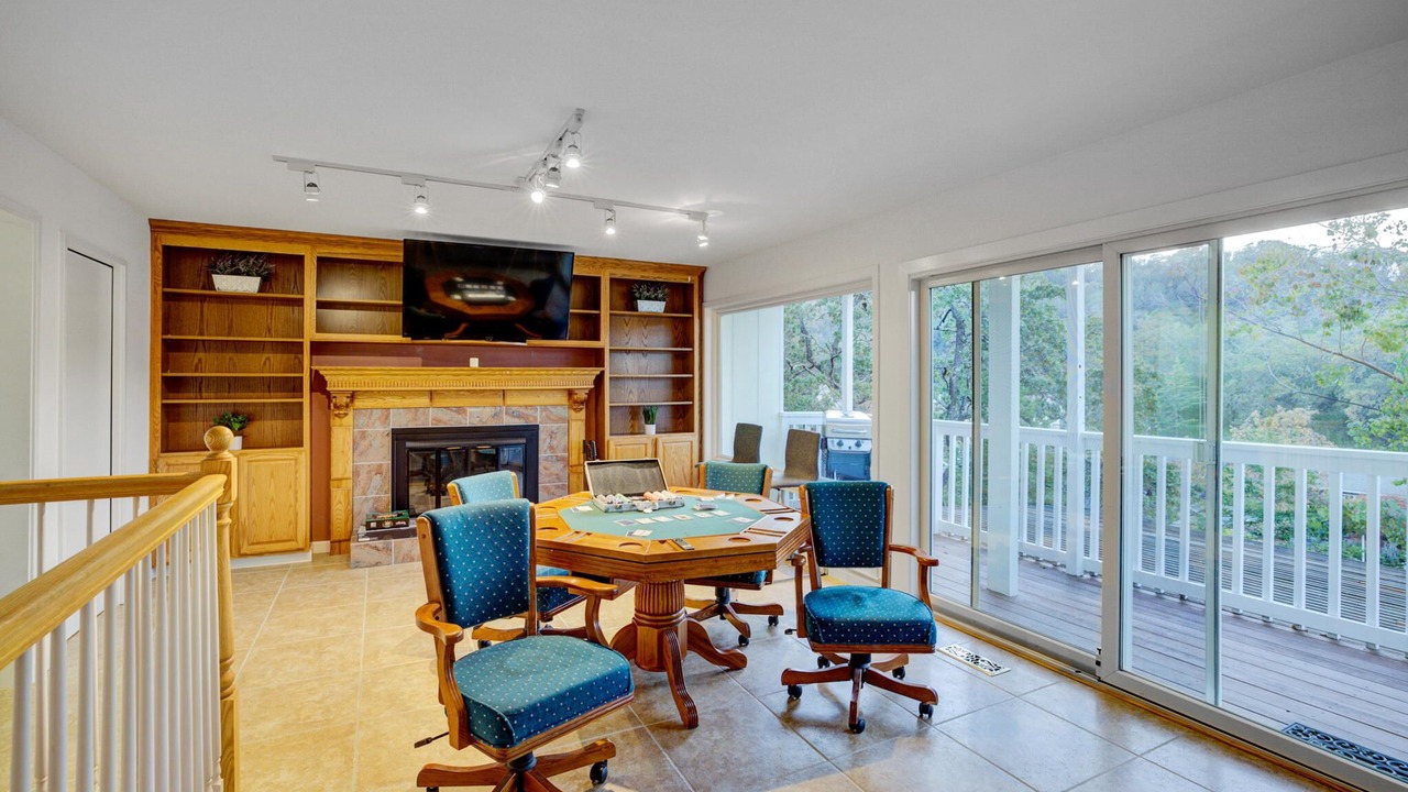 Photo of Others in San Rafael