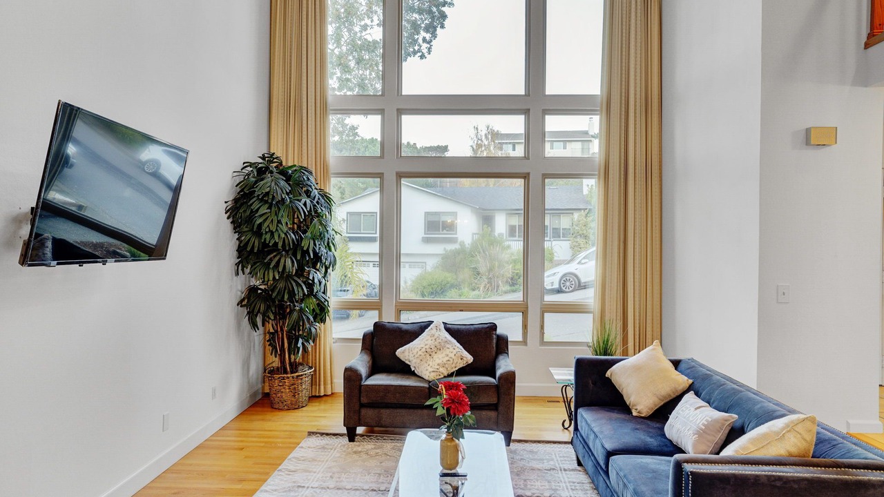 Photo of Livingroom in San Rafael