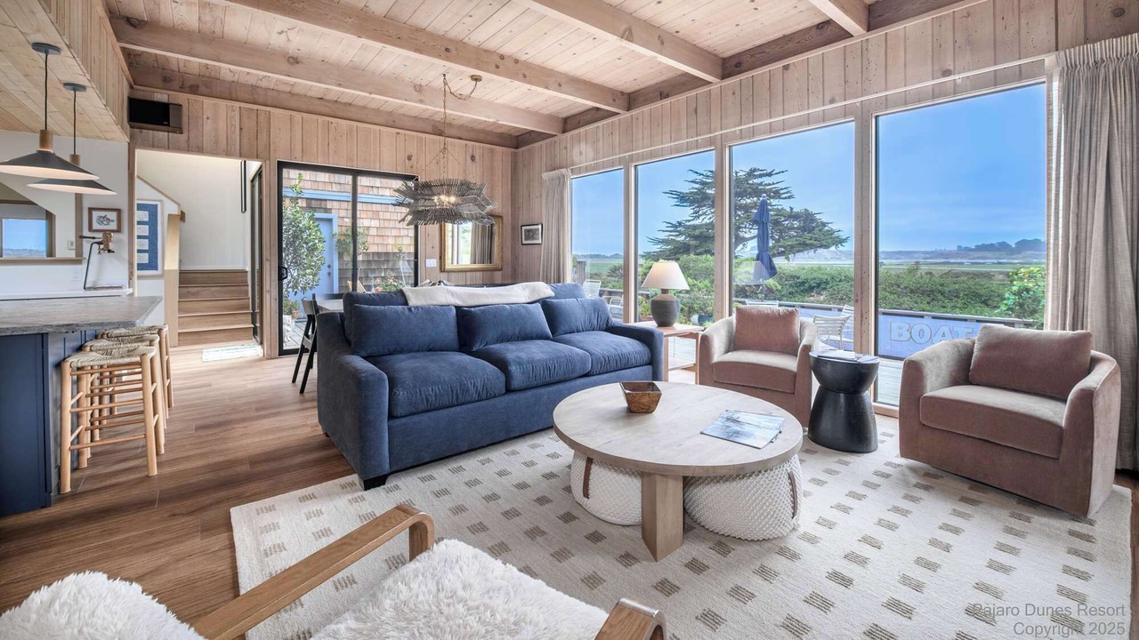Photo of Livingroom in Watsonville