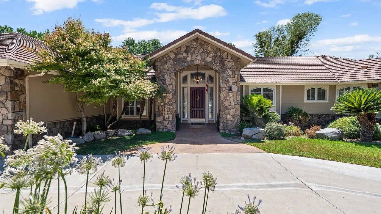 Photo of Outdoor in Springville