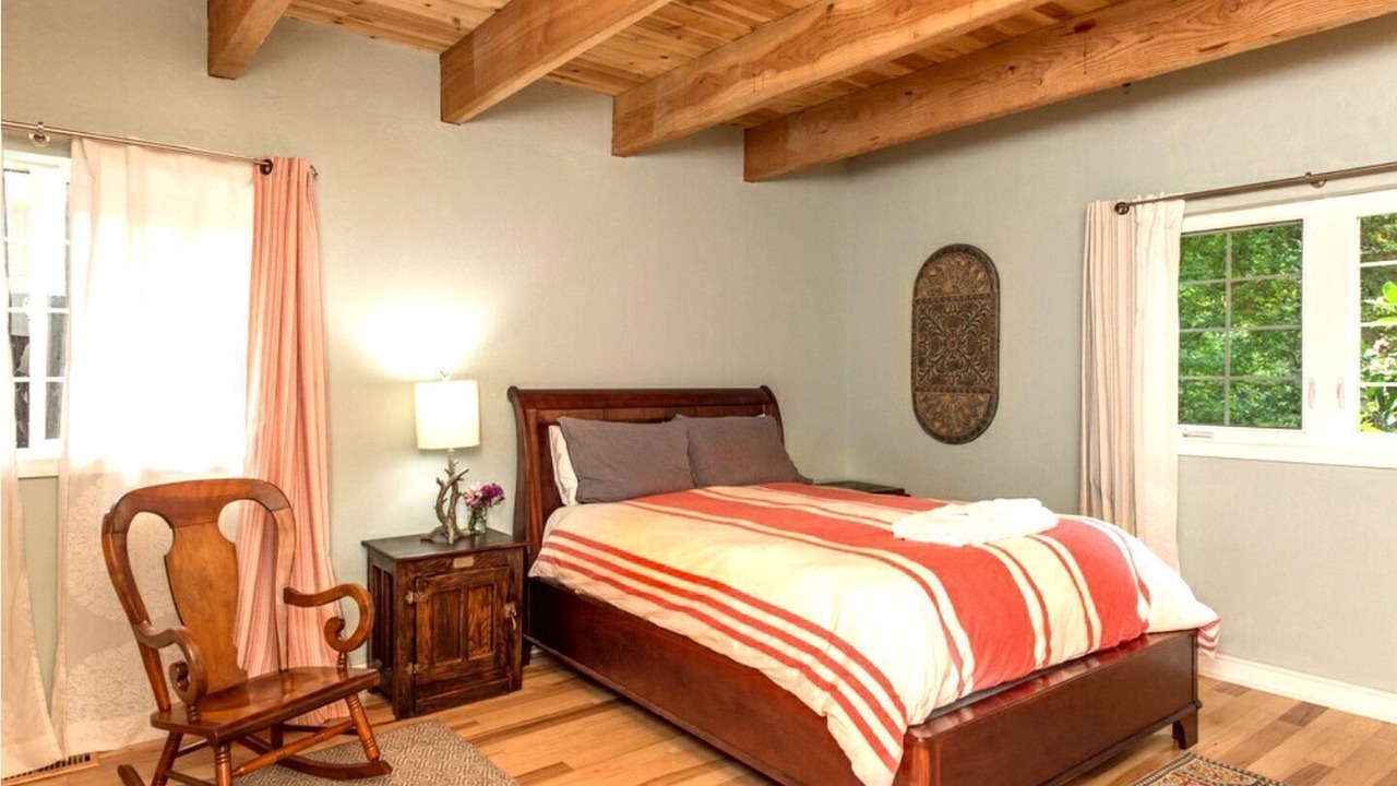 Photo of Bedroom in Cazadero
