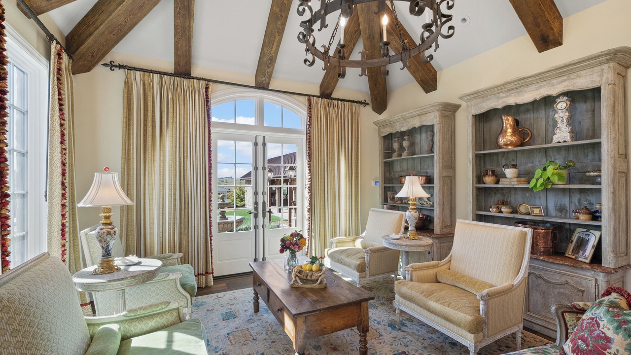Photo of Livingroom in Napa