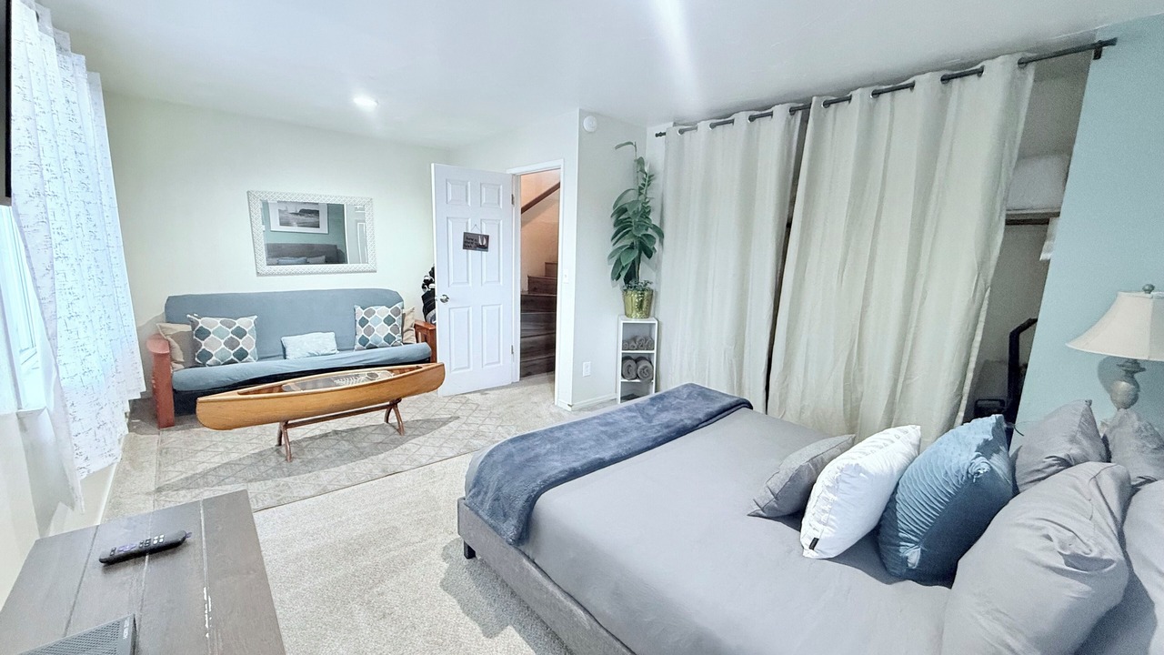 Photo of Bedroom in Tahoe Village