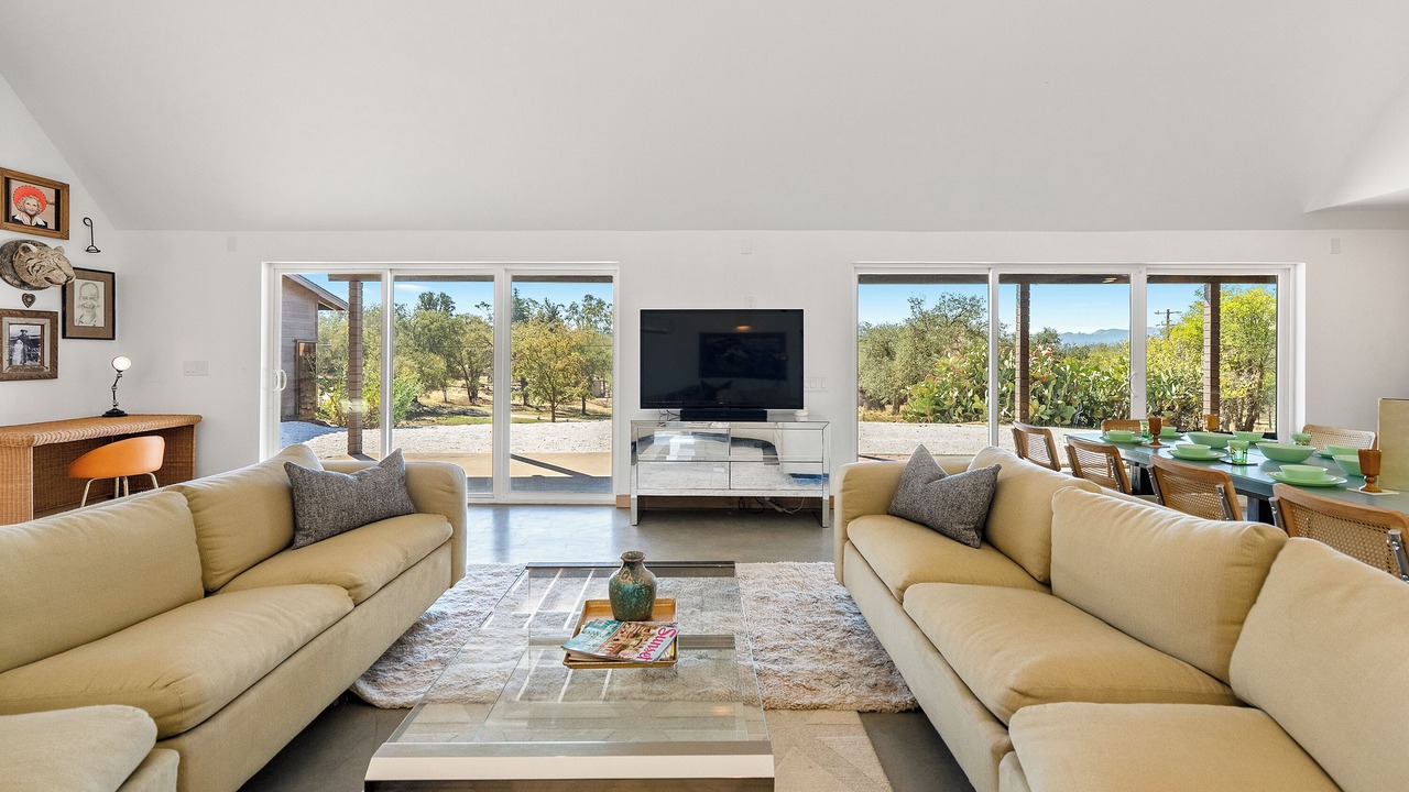 Photo of Livingroom in Atascadero