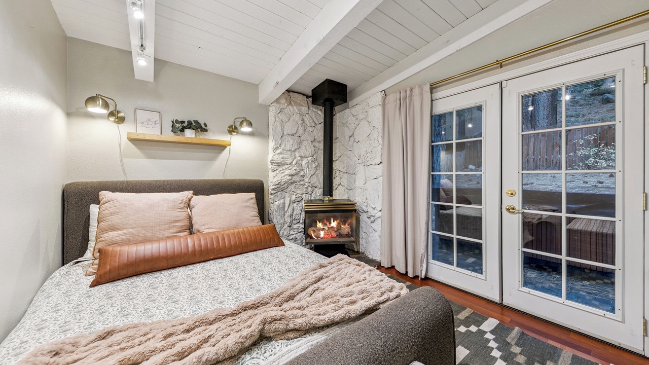 Photo of Bedroom in Zephyr Cove