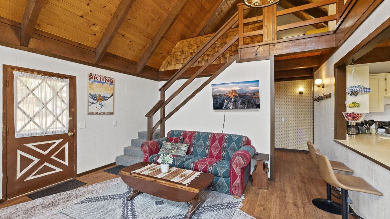 Photo of Bedroom in Mi-Wuk Village
