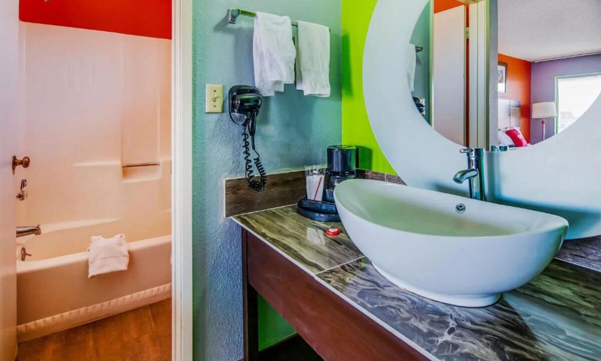Photo of Bathroom in Ridgecrest