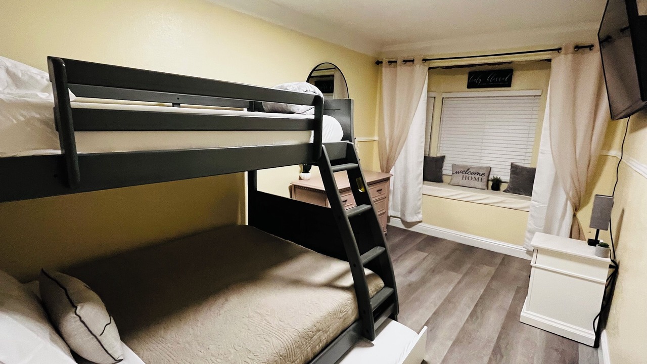 Photo of Bedroom in Roosevelt