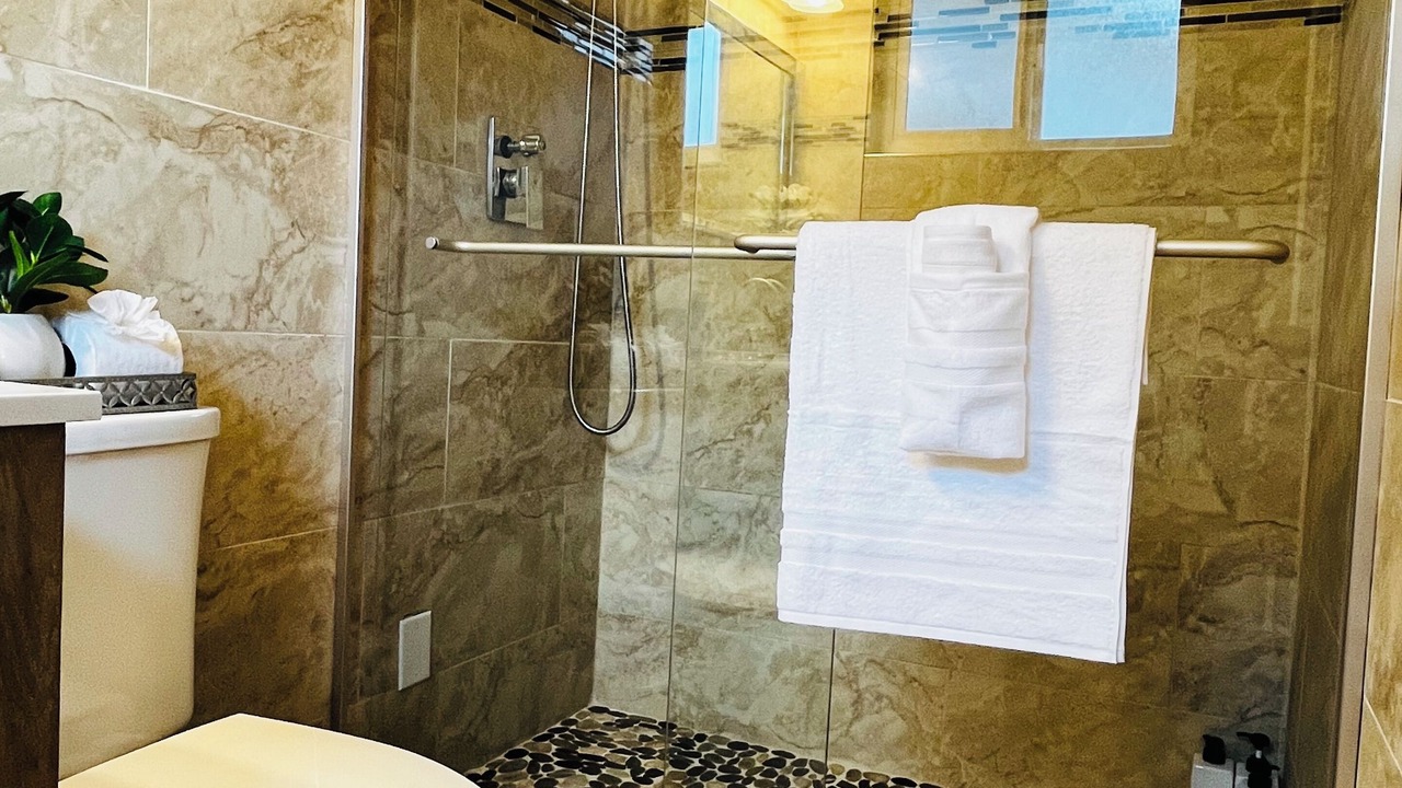 Photo of Bathroom in Roosevelt