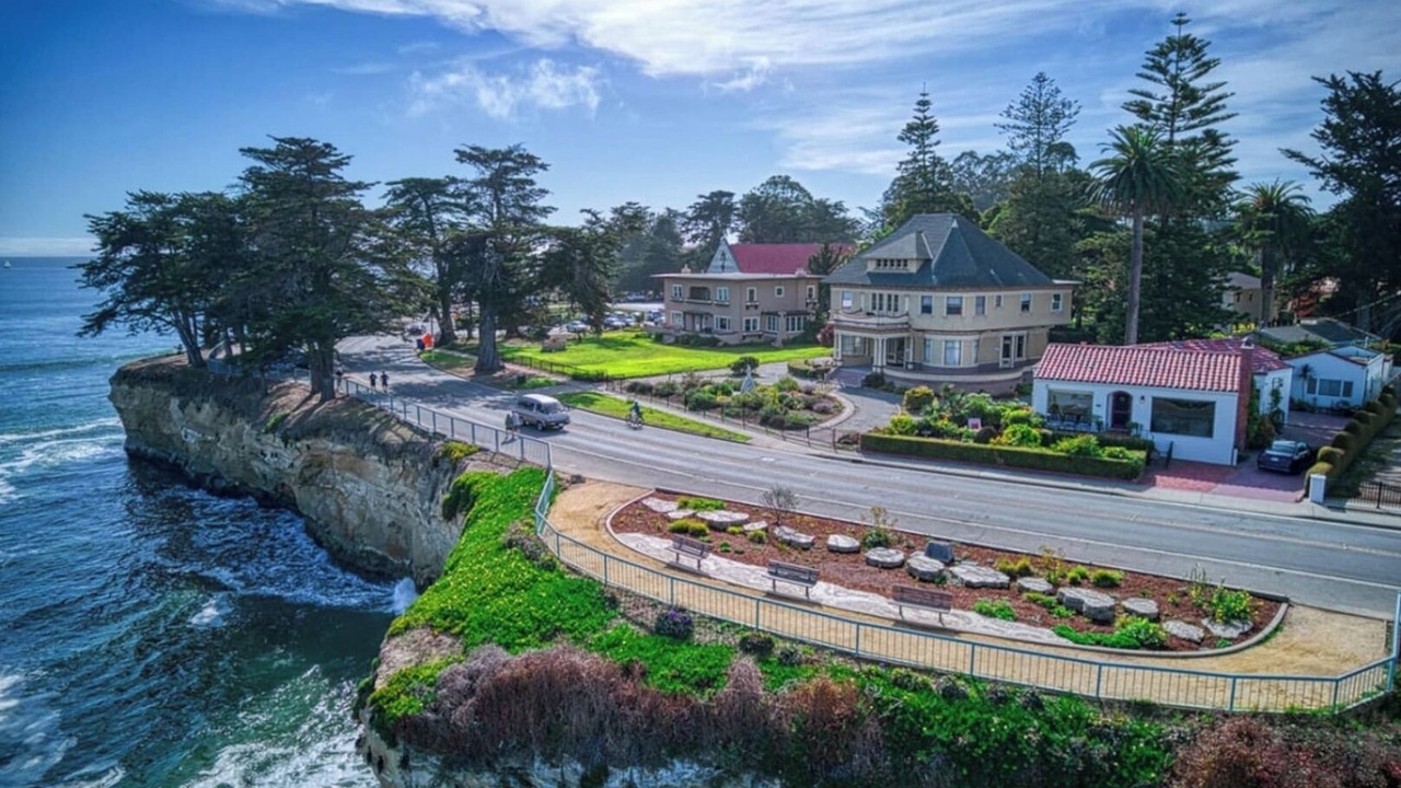 Photo of Others in Westside Santa Cruz