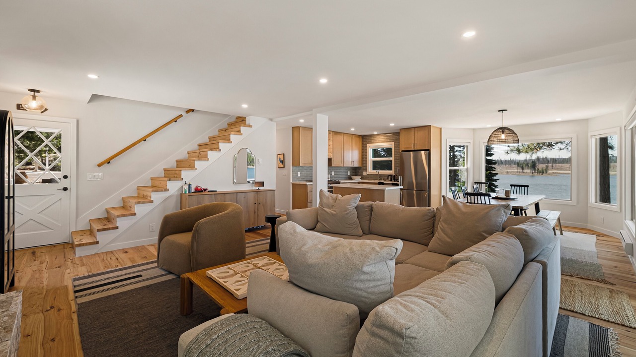 Photo of Livingroom in Lake Almanor West