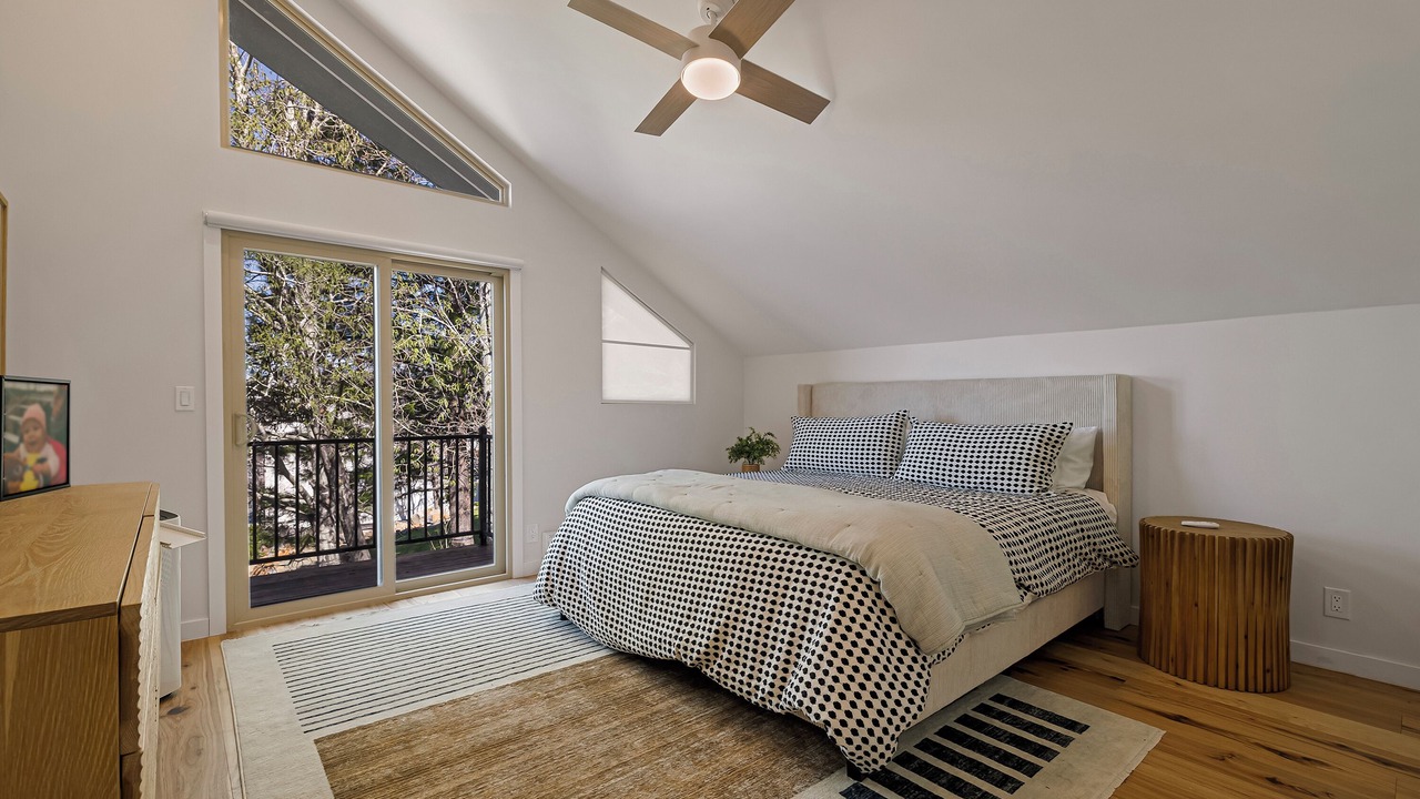 Photo of Bedroom in Lake Almanor West
