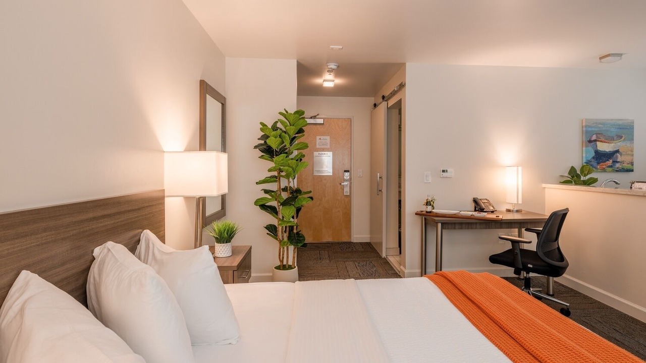 Photo of Bedroom in Moss Landing