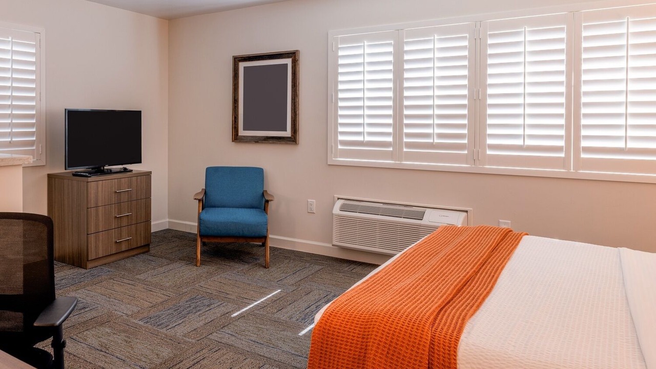 Photo of Bedroom in Moss Landing