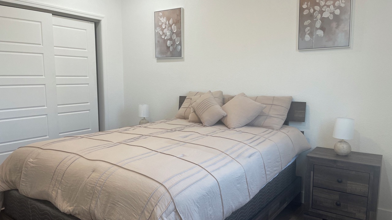 Photo of Bedroom in Orange Cove