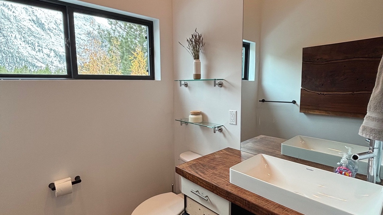 Photo of Bathroom in June Lake