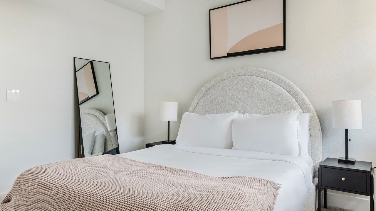 Photo of Bedroom in Centerville