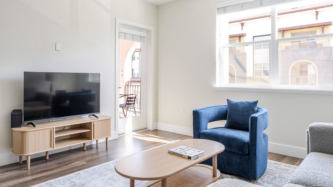 Photo of Livingroom in Centerville