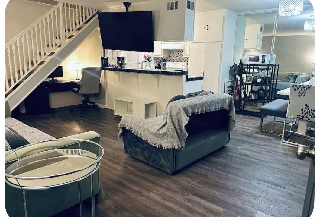 Photo of Livingroom in Cambrian