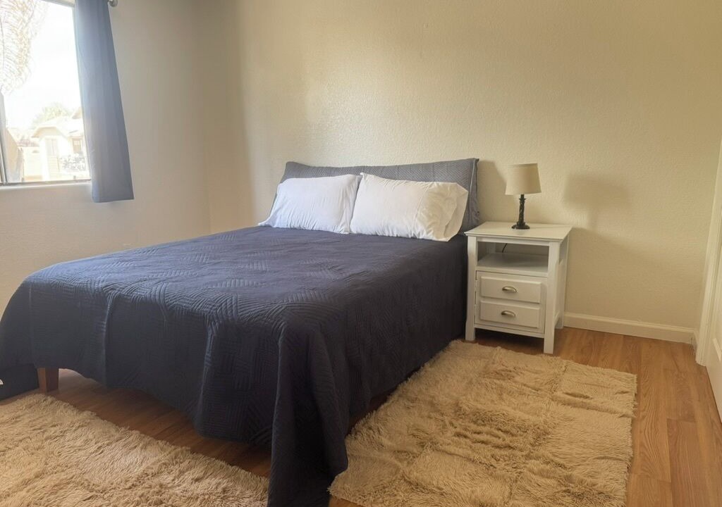 Photo of Bedroom in Bakersfield