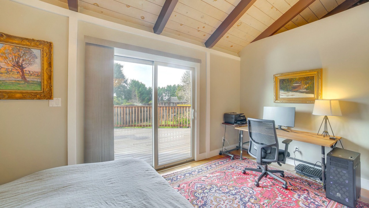 Photo of Bedroom in Aptos