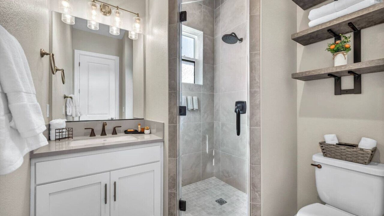 Photo of Bathroom in Carson City