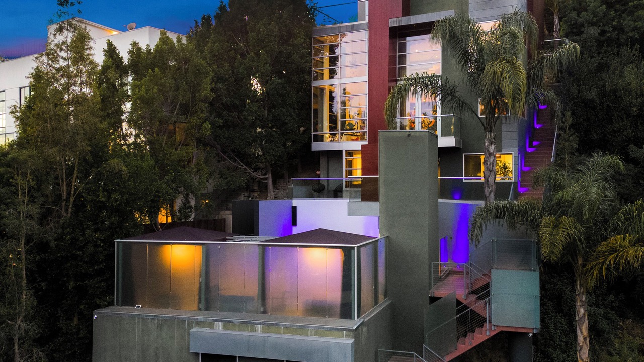 Photo of Outdoor in Hollywood Dell