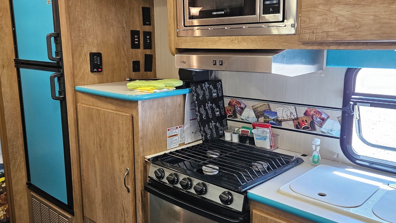 Photo of Kitchen in Phoenix Lake-Cedar Ridge