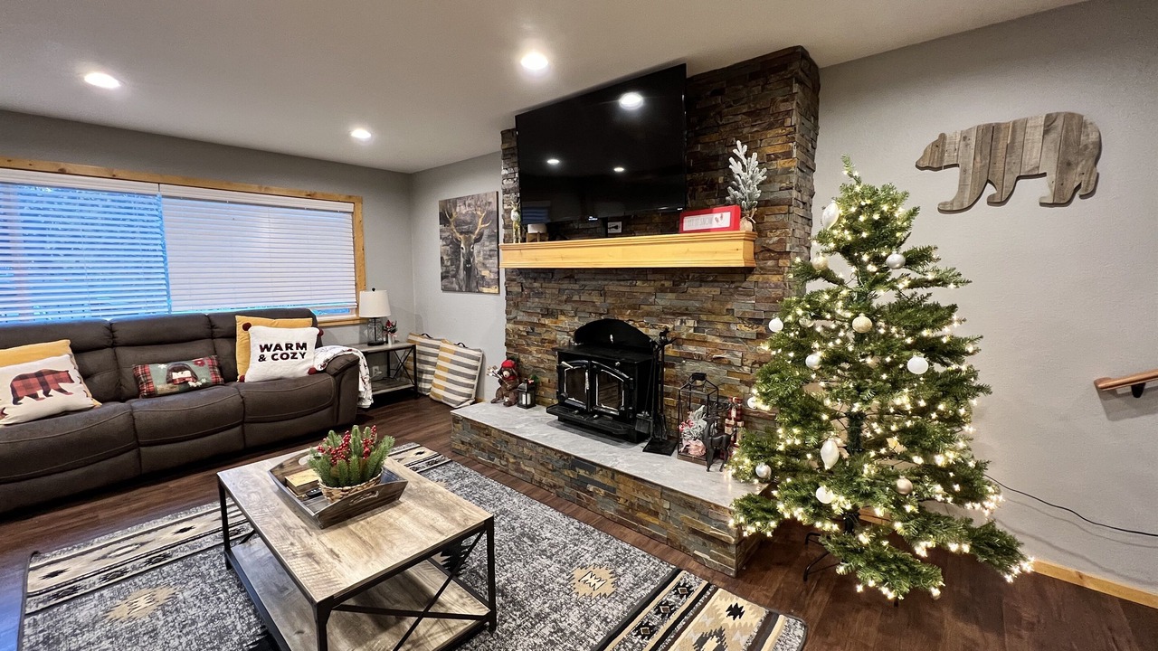 Photo of Livingroom in The Village