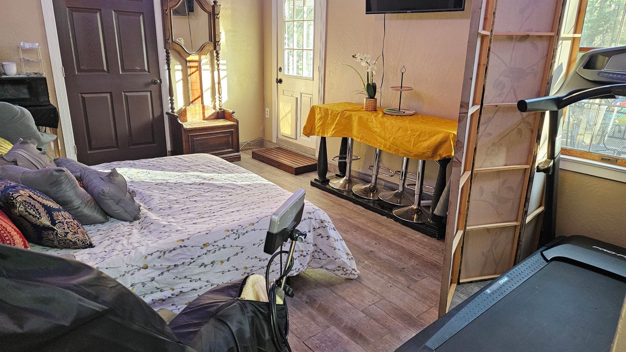 Photo of Bedroom in Phoenix Lake-Cedar Ridge