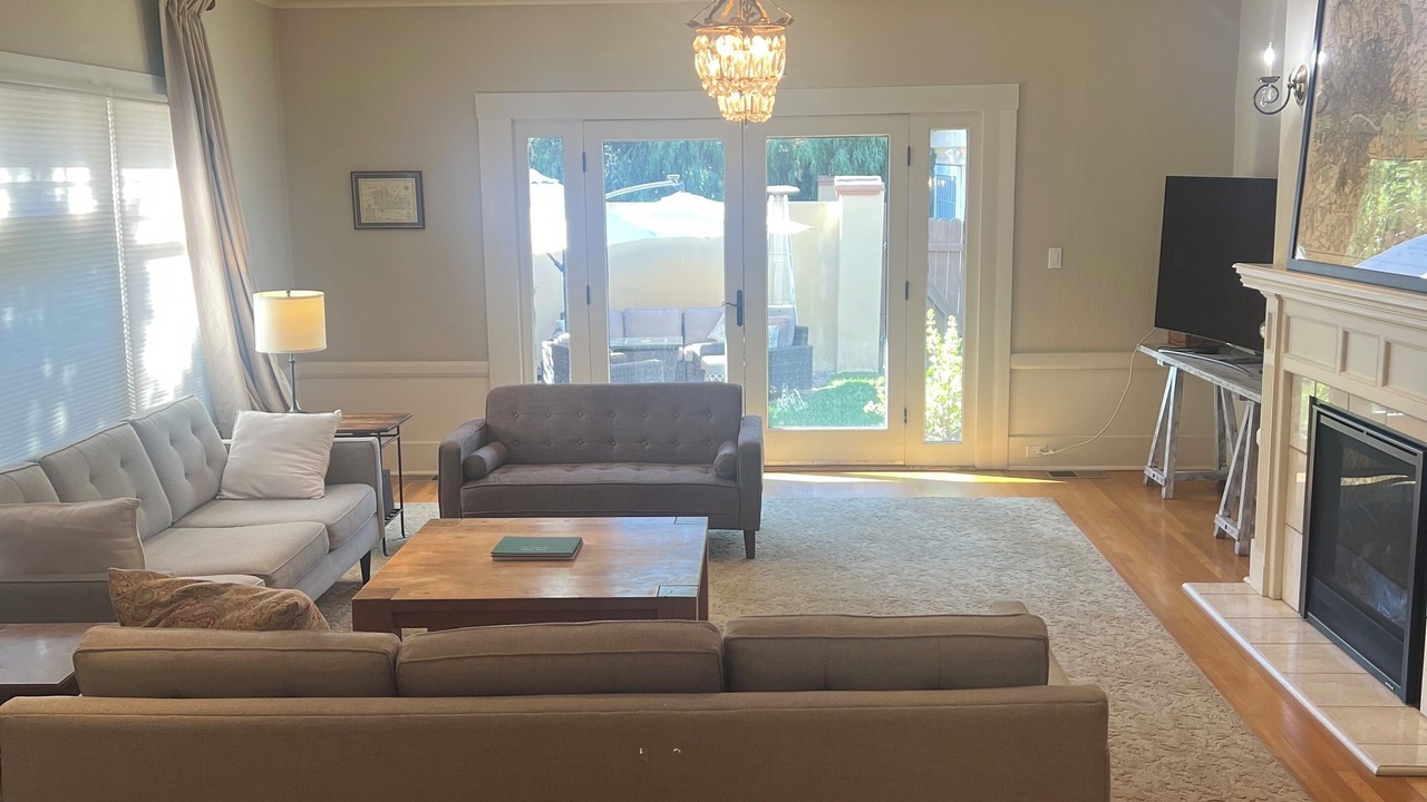 Photo of Livingroom in San Jose