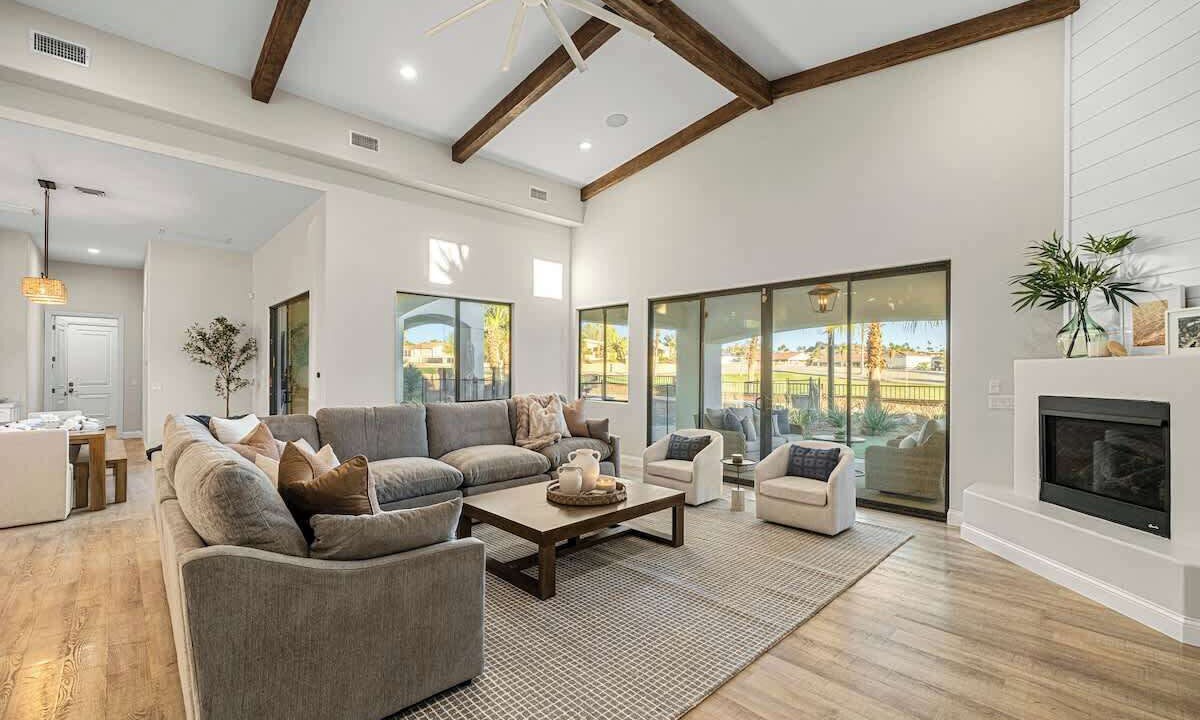 Photo of Livingroom in Lake Havasu City