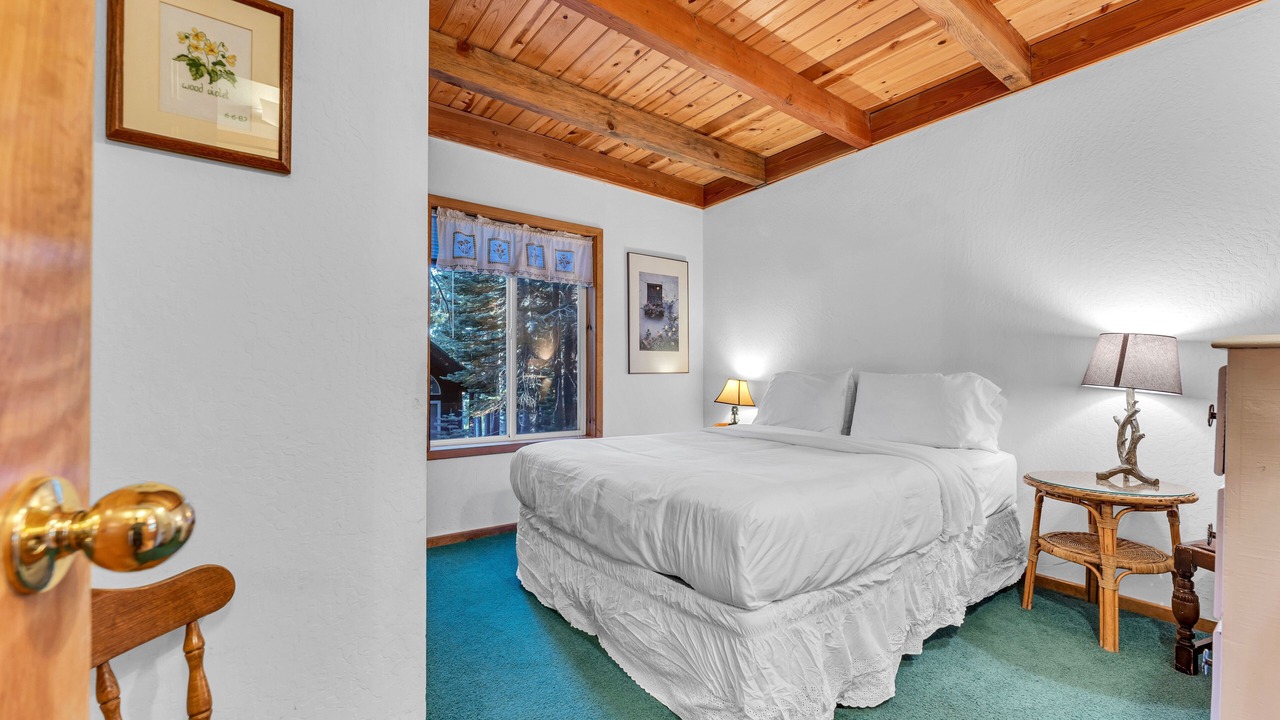 Photo of Bedroom in Serene Lakes