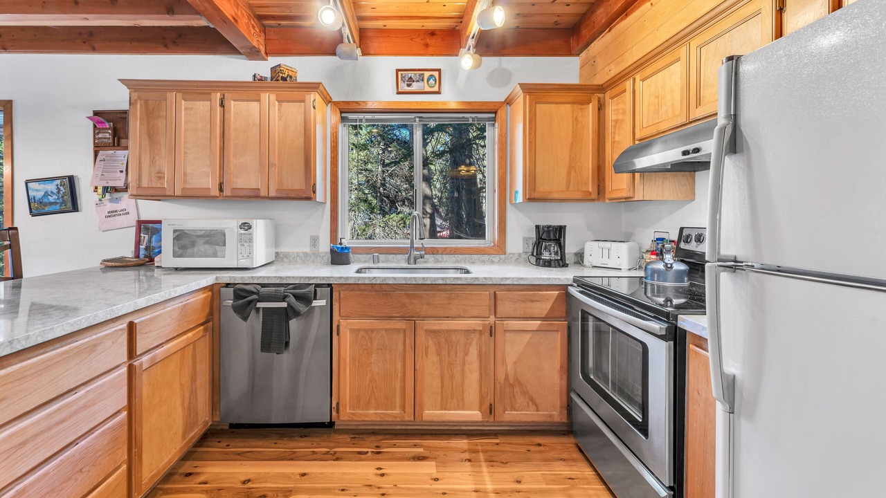 Photo of Kitchen in Serene Lakes