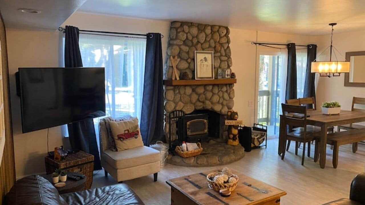 Photo of Bedroom in Mammoth Lakes