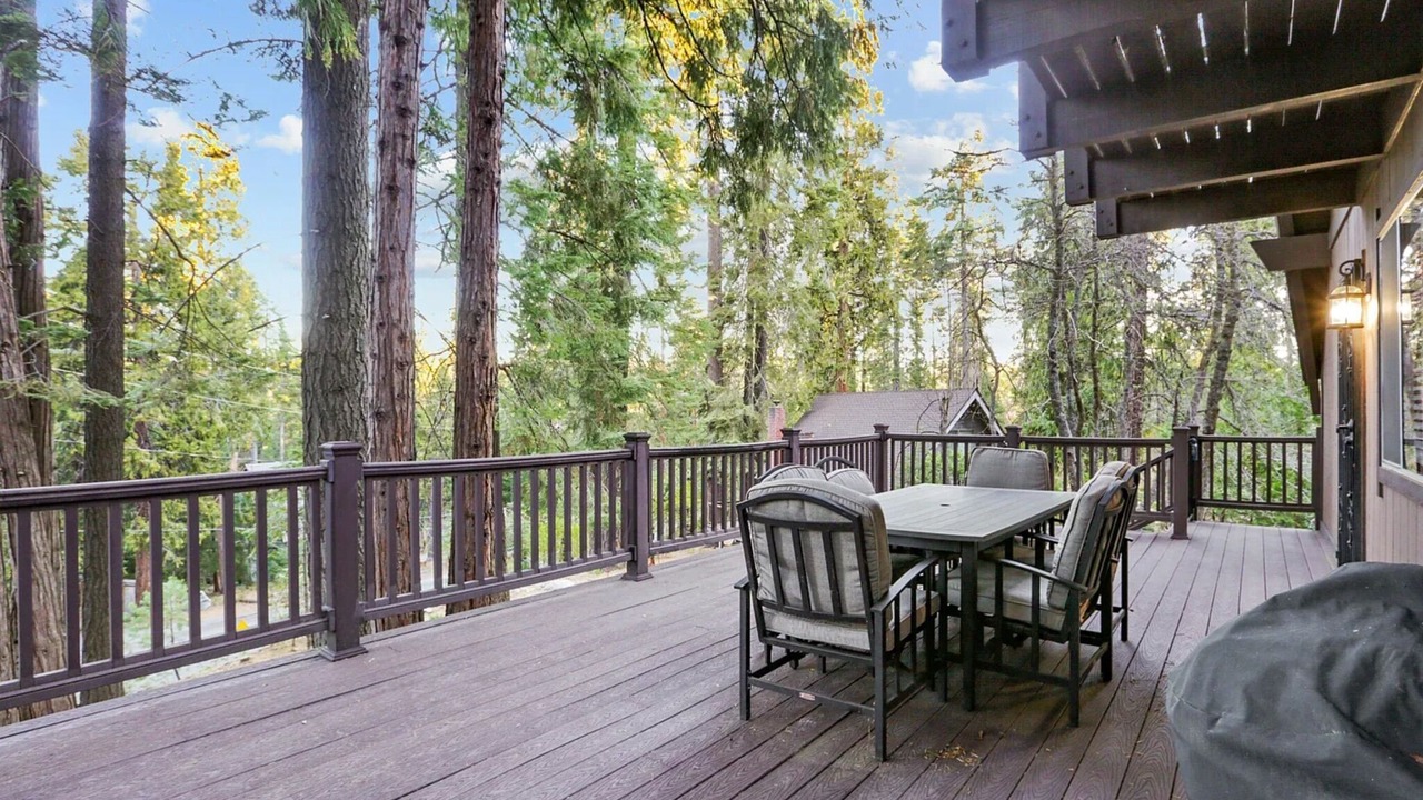 Photo of Outdoor in Sierra Cedars
