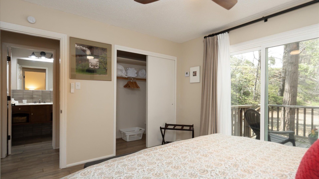 Photo of Bedroom in Fish Camp