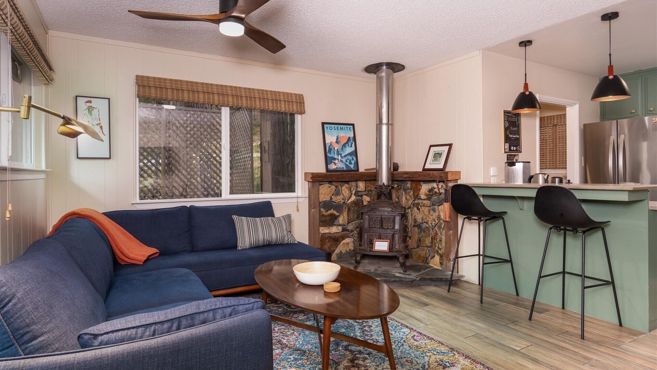 Photo of Livingroom in Fish Camp