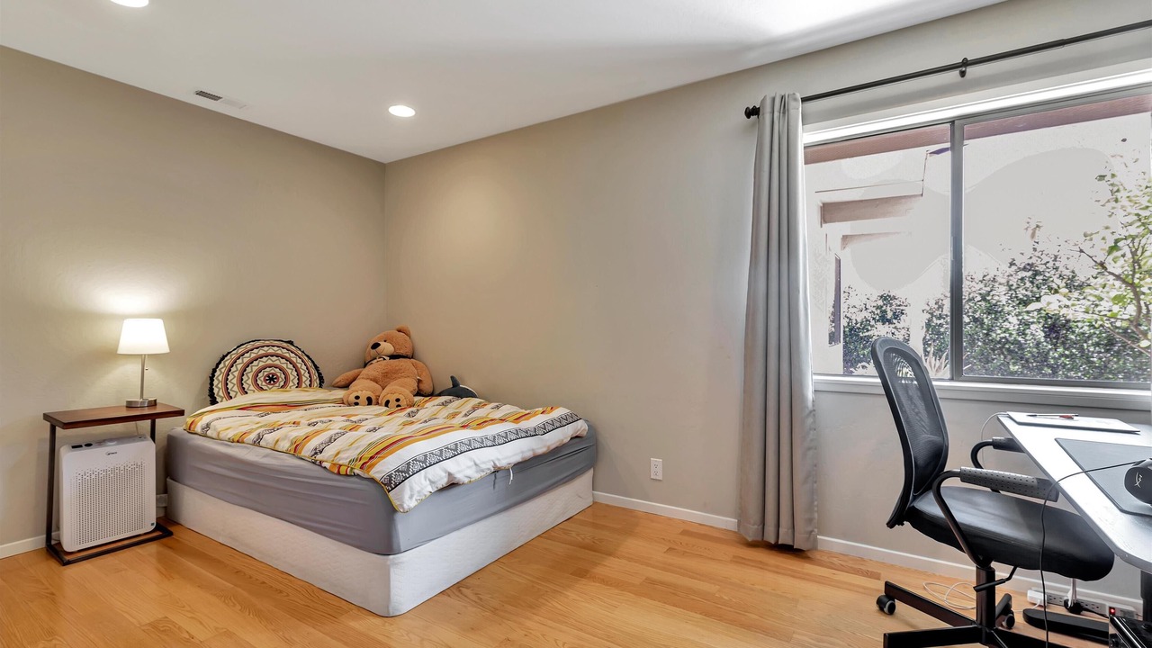Photo of Bedroom in South San Jose
