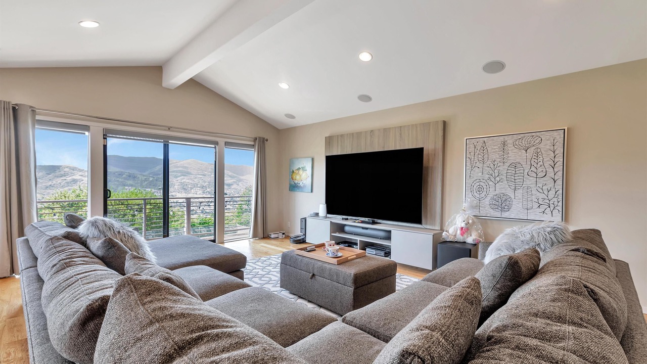 Photo of Livingroom in South San Jose