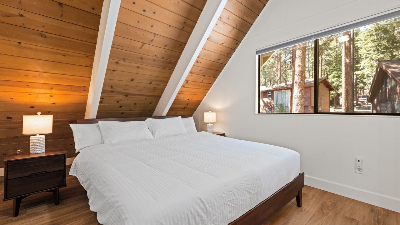 Photo of Bedroom in Incline Village