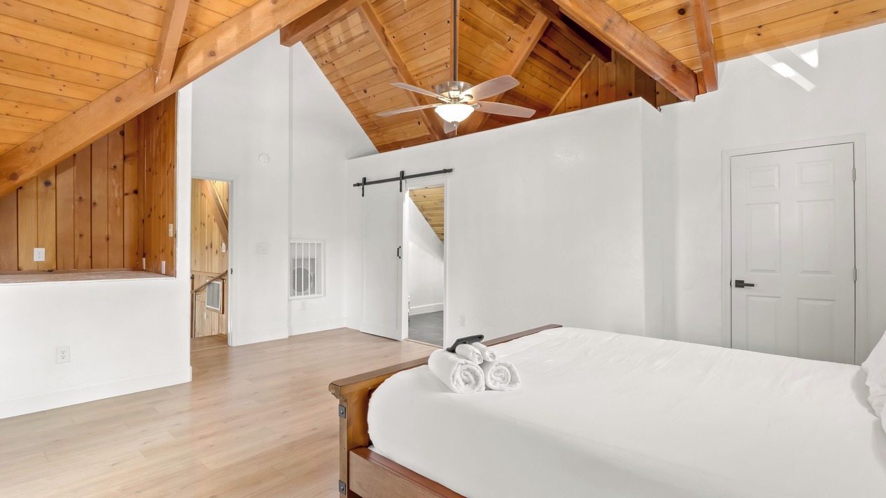 Photo of Bedroom in Bass Lake
