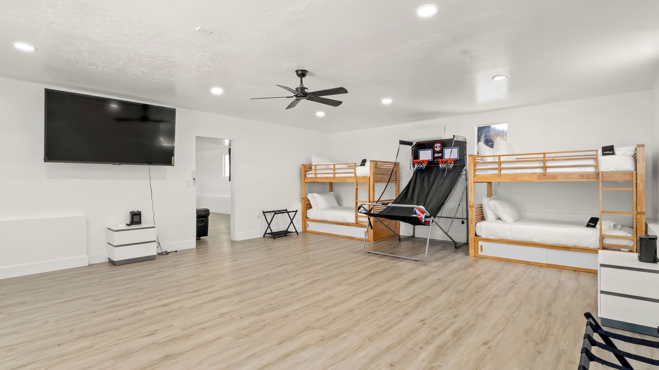 Photo of Bedroom in Bass Lake