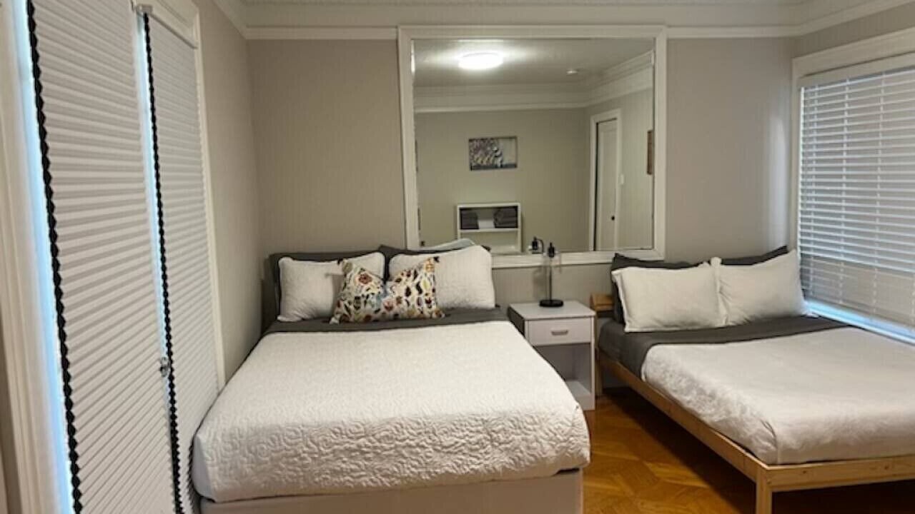 Photo of Bedroom in Golden Gate